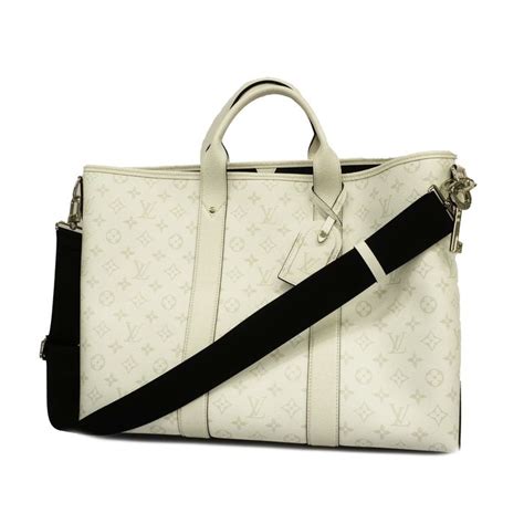 louis vuitton taigarama 2020|louis vuitton weekend tote.